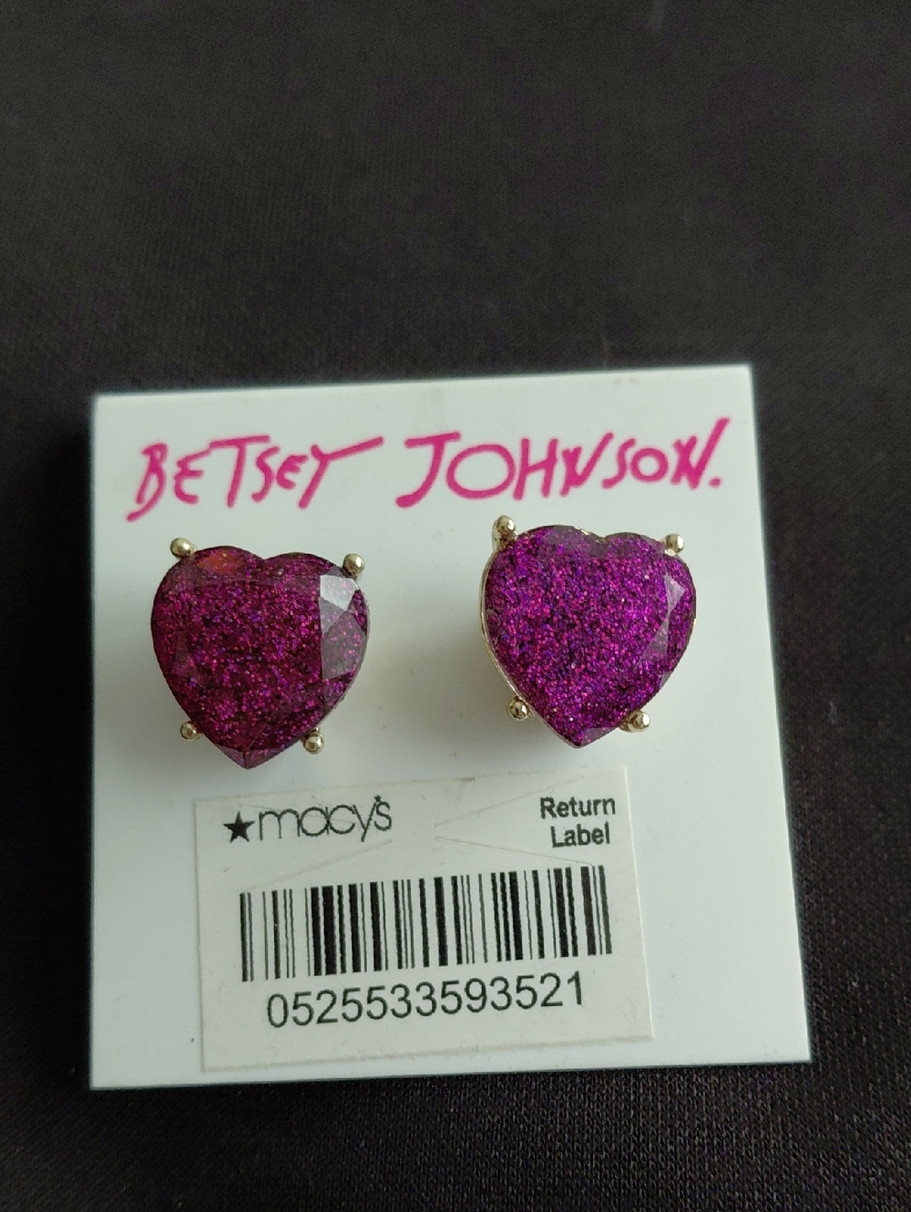 BETSEY JOHNSON HEART STUD EARRINGS